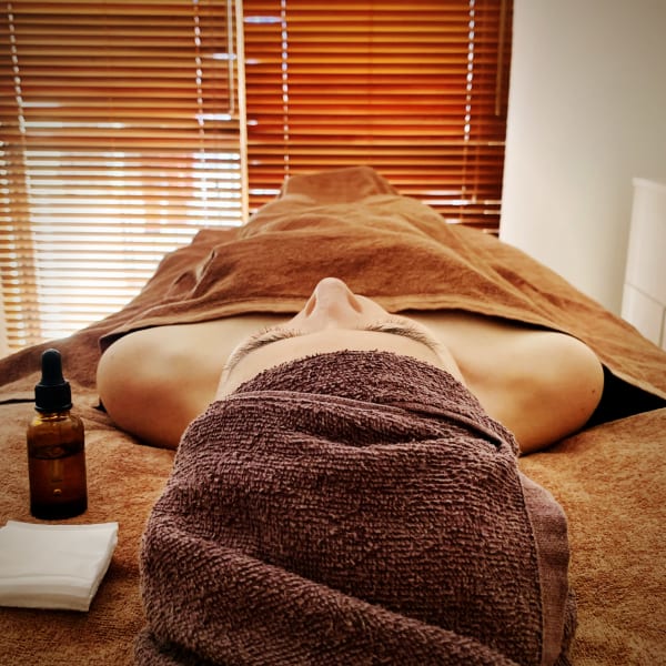 初回割引【150分】睡眠 アロママッサージ＆ストレスケア【180分滞在】メンズセラピスト
