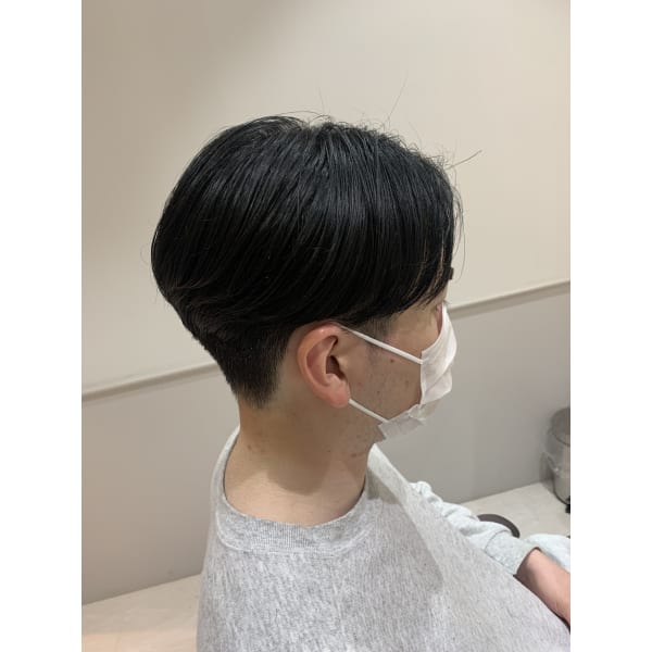 ダウンパーマ【直毛で広がる髪を抑える】+カット