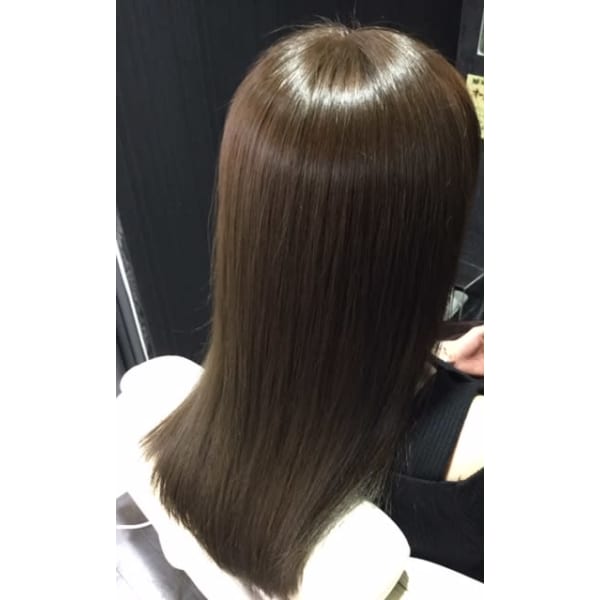 大人女性のうねりにおすすめ☆カット＋縮毛矯正＋話題ホームケア付き