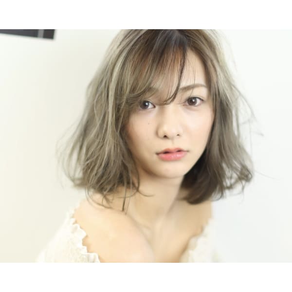 【ご新規様限定】カット＋艶髪美容液カラー＋コラーゲントリートメント￥9900