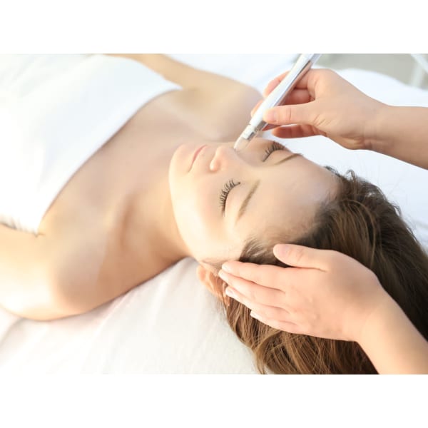 いちご鼻♪ごっそり小鼻吸引＆全顔毛穴すっきり洗浄♪