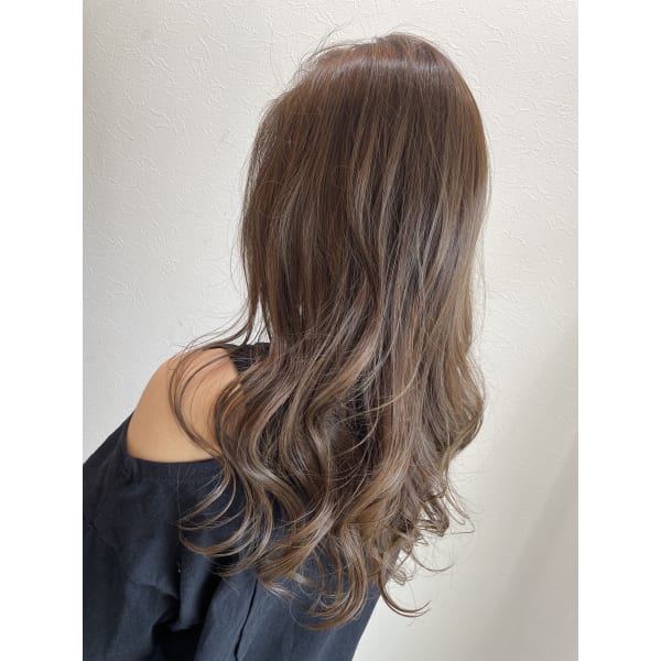 【ミドルダメージ向け】カット+カラー+ダメージケアトリートメント