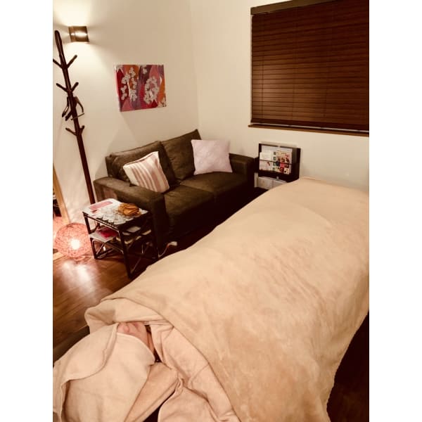 全身アロママッサージ６０分＋岩盤浴30分ポカポカセット♪7500円⇒6300円