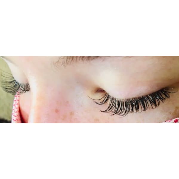 セレクトラッシュ！お好きなフラットセーブルを同額で選べる　美容コーティング付き♫　120本迄