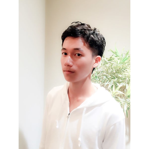 メンズのおしゃれは将来の為の毛穴から☆CUT＋頭皮クレンジングエステ（10分）