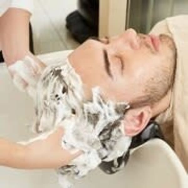 【新規】1番人気〇エグゼクティブカットコース￥8,030→￥7,480