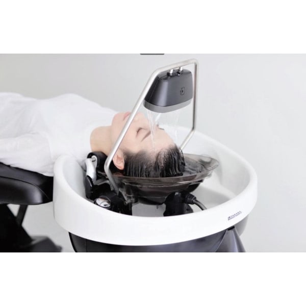 【平日限定】似合わせカット&極上頭浸浴スパ