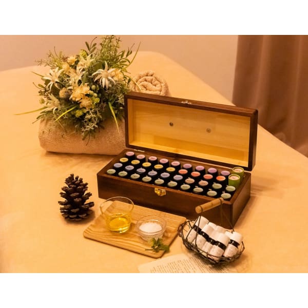 【人気No.2】全身アロマリンパマッサージ&ドライヘッドスパ120分+足湯10分