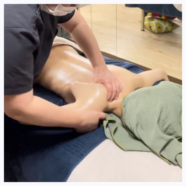 【経絡アロマ整体】✴︎木曜日以外での受付✴︎初回:50%off 改善整体&オイルマッサージ90分