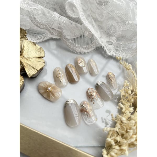 【ブライダル・成人式】一生に一度の大切な日を迎えるあなたへ特別なネイルを