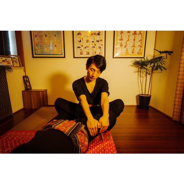 前日までの予約限定【いろいろ試して満足したい方】タイ古式＋タイ式フット＋ドライヘッドスパ 120分