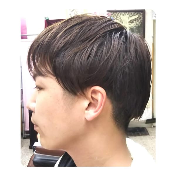 当店1番人気！ツーブロアシメ　メンズカット　￥2750