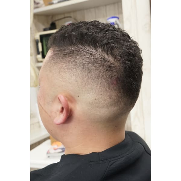 フェードカット