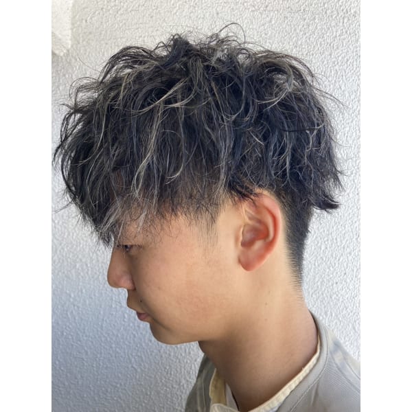 【当店人気NO.1】カット＋ツイストスパイラルパーマ＋眉カット