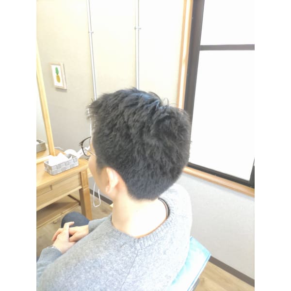 【大人気⭐︎男性限定】デザインカット＋眉カット＋リラックスヘッドスパ