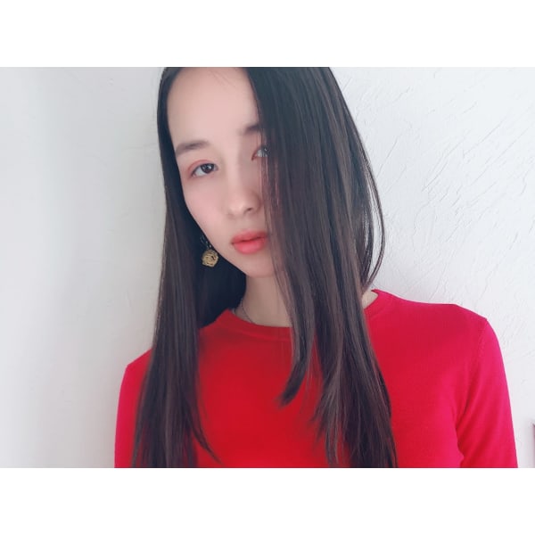 【やわらかストレート】カット+縮毛矯正+トリートメント　￥15400