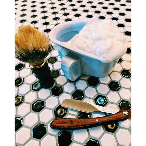 カット＋シェービング （顔剃り）+眉カット