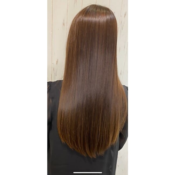『美髪矯正』カット+髪質改善ストレート¥24200