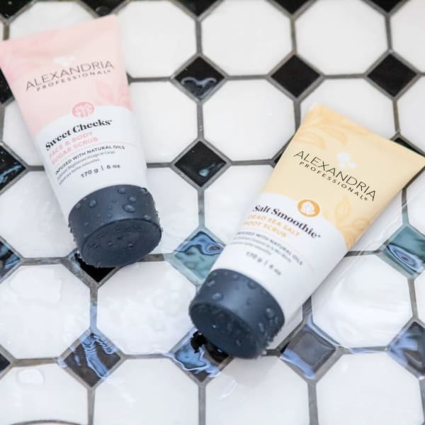 人気No.2☆シュガーリングVIO脱毛+自宅ケア用ミニスクラブ 6980円