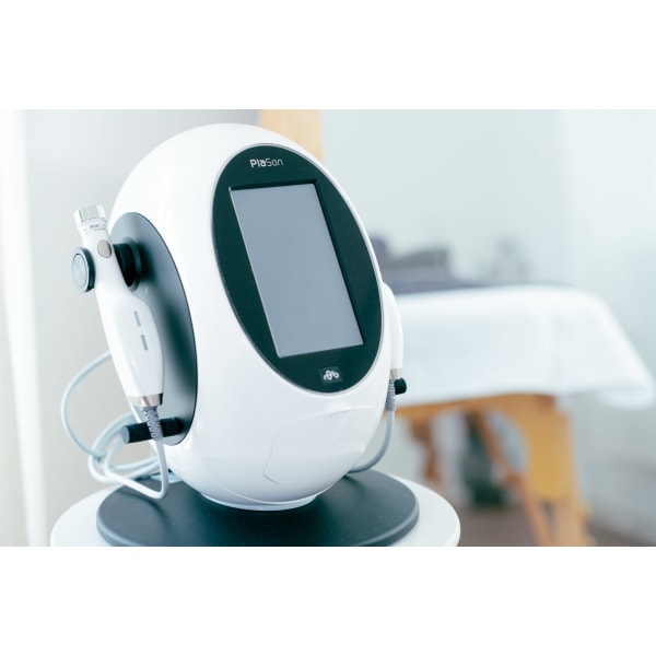 【ニキビケア・肌あれ改善・毛穴引き締め】プラズマ x 超音波で美容液導入