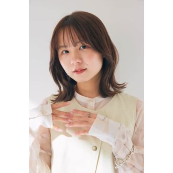 カット+イルミナorAVEDAカラー¥8800【新宿/新宿駅】