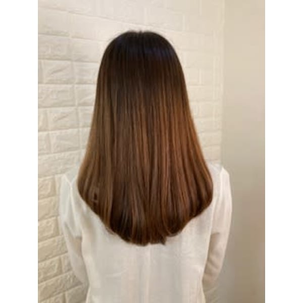 【艶髪になれるトリートメント付】カット＋縮毛矯正＋トリートメント