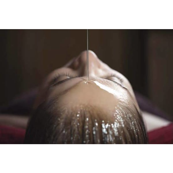 人気No.2【脳のトリートメント】シロダーラ＋65分ヘッドスパ  90分