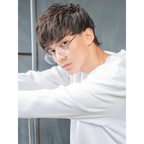 メンズカット+シャンプー＋眉毛カット 7500→5000円［メンズサロン/吉祥寺］	
