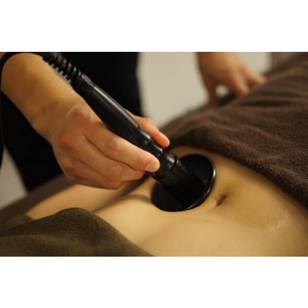 【エステ】痩身ラフォスプラス（バストアップ・上側腹部）