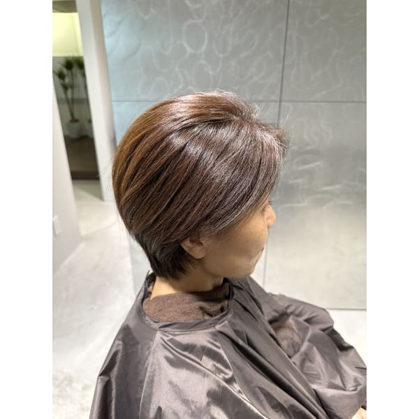 デザインカット+トレンドカラー　¥11000
