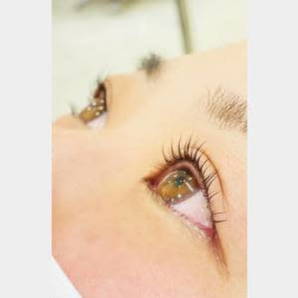 パリジェンヌ ラッシュリフト