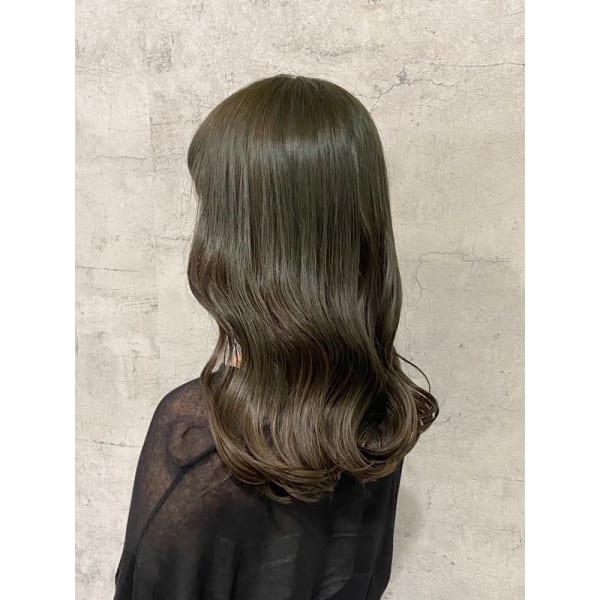 新感覚 光色カラー ワンランク上のカラーをお楽しみ下さい!!¥11,000