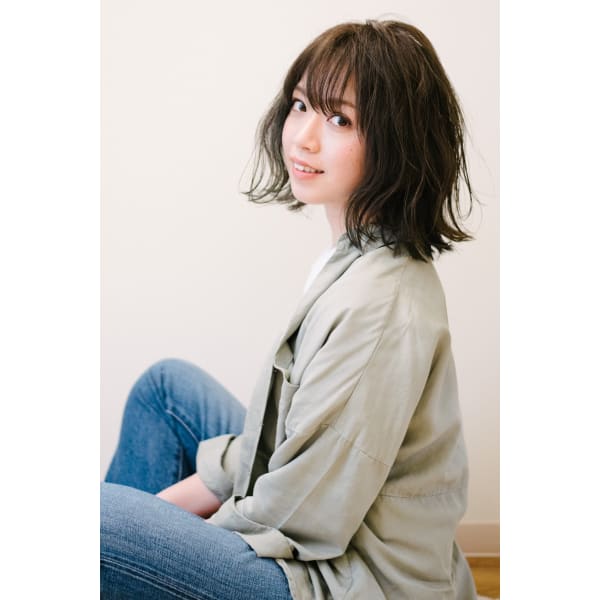 カット＋潤いカラー＋Oggiotto美容液トリートメント