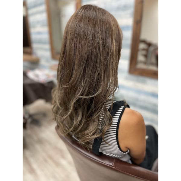 【新規女性限定】(キャラデコカラー・トエルカラー)+カット