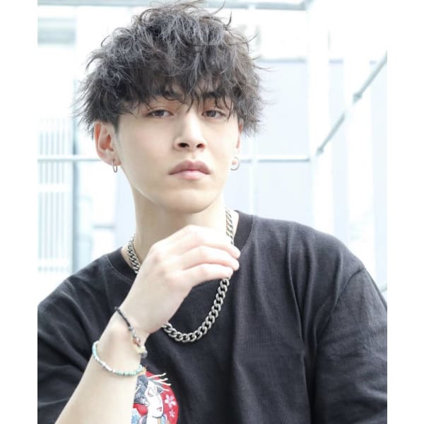 【49%OFF】メンズカット+アリミノメン頭皮改善ヘッドスパ+眉カット /ネット予約限定