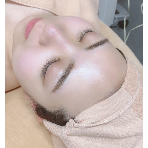 肌質改善・強化フェイシャルコース70分 ￥6,000～