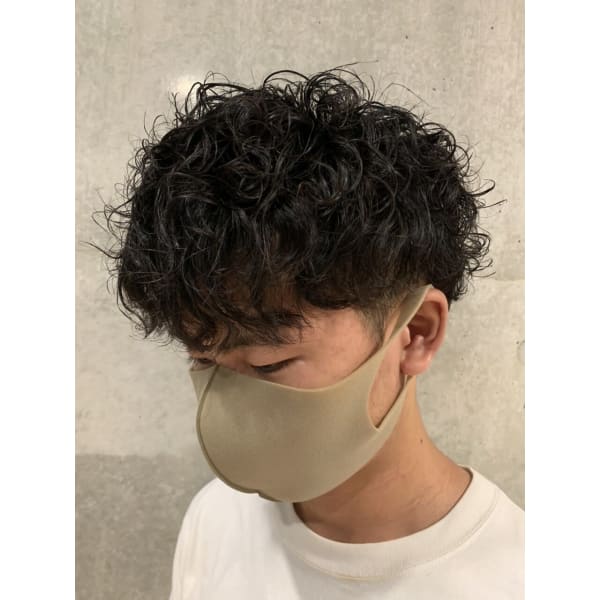 ★メンズNo1人気★カット＋ツイストorスパイラルパーマ￥15600