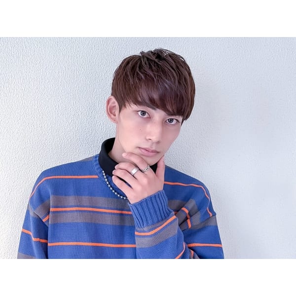 ◆メンズ限定◆メンズカット＋眉毛カット＋シャンプー＋スタイリング／￥4400