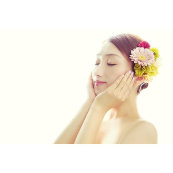 年齢秘密コース　上品マツエクと最強【年齢秘密】フェイシャル