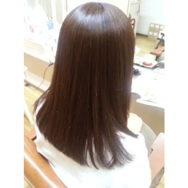 【リーズナブルなのに高技術】カラー・マニキュア＋カット ￥7,260～