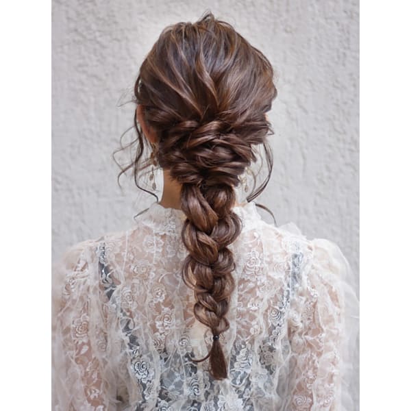 【新規】ヘアセット/カジュアルアレンジ 4200円 ※前田、岡村の指名予約のみ