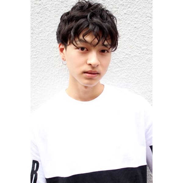 【メンズ限定！！】イメチェンはお任せください！！カットパーマ￥9900