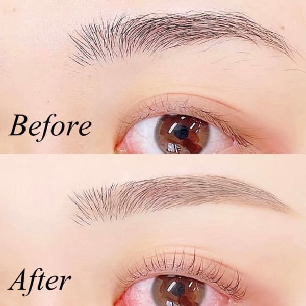 眉毛アイブロウデザインWAX+間引き(毛量調整)+メイク仕上げ ¥4700