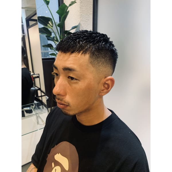 【人気barber Style】外国人風フェードカット+眉カット
