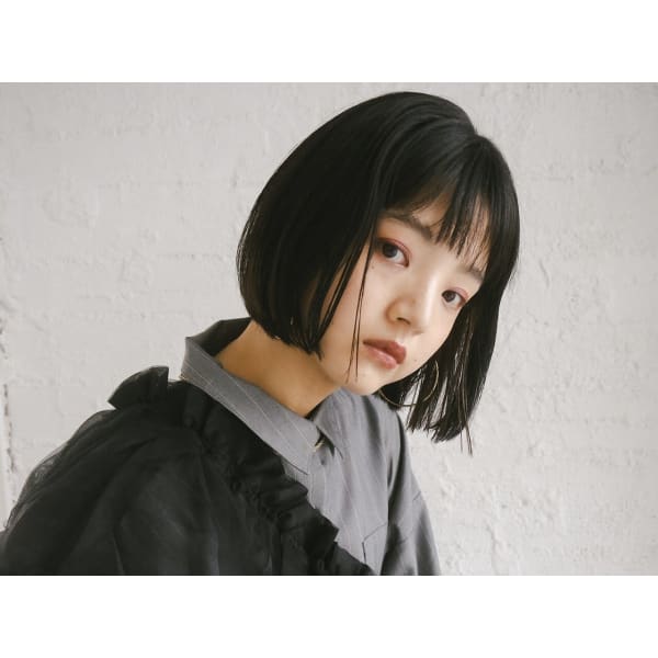 【髪質改善】酸性ストレート+カット+オージュアトリートメント  