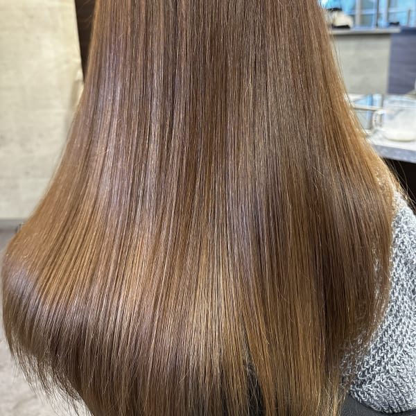 当店人気メニュー！！ツヤ髪縮毛矯正＋カット＋トリートメント