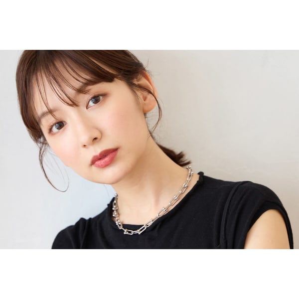 前髪カット+前髪縮毛矯正+アミノ酸トリートメント+ナノバブルシャンプー¥6000