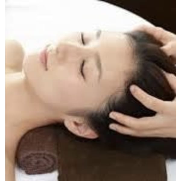 脳洗浄『ドライヘッドスパ60分 』＋（手足・デコルテのリンパ流し10分付き）