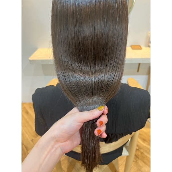 メニューにお悩みの方へ！【CIECA.式艶髪ヘアエステ】髪質改善