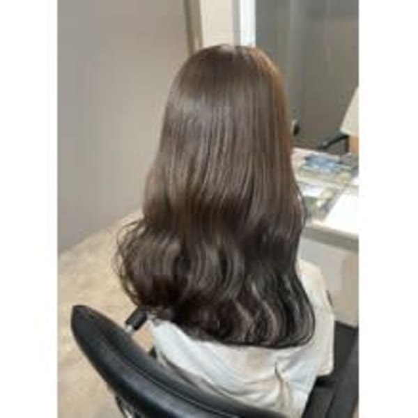 《女性のふわふわスタイル》デジタルパーマ+カット¥12300→11100
